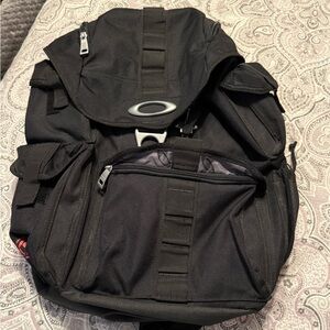 Oakley Backpack (Black)